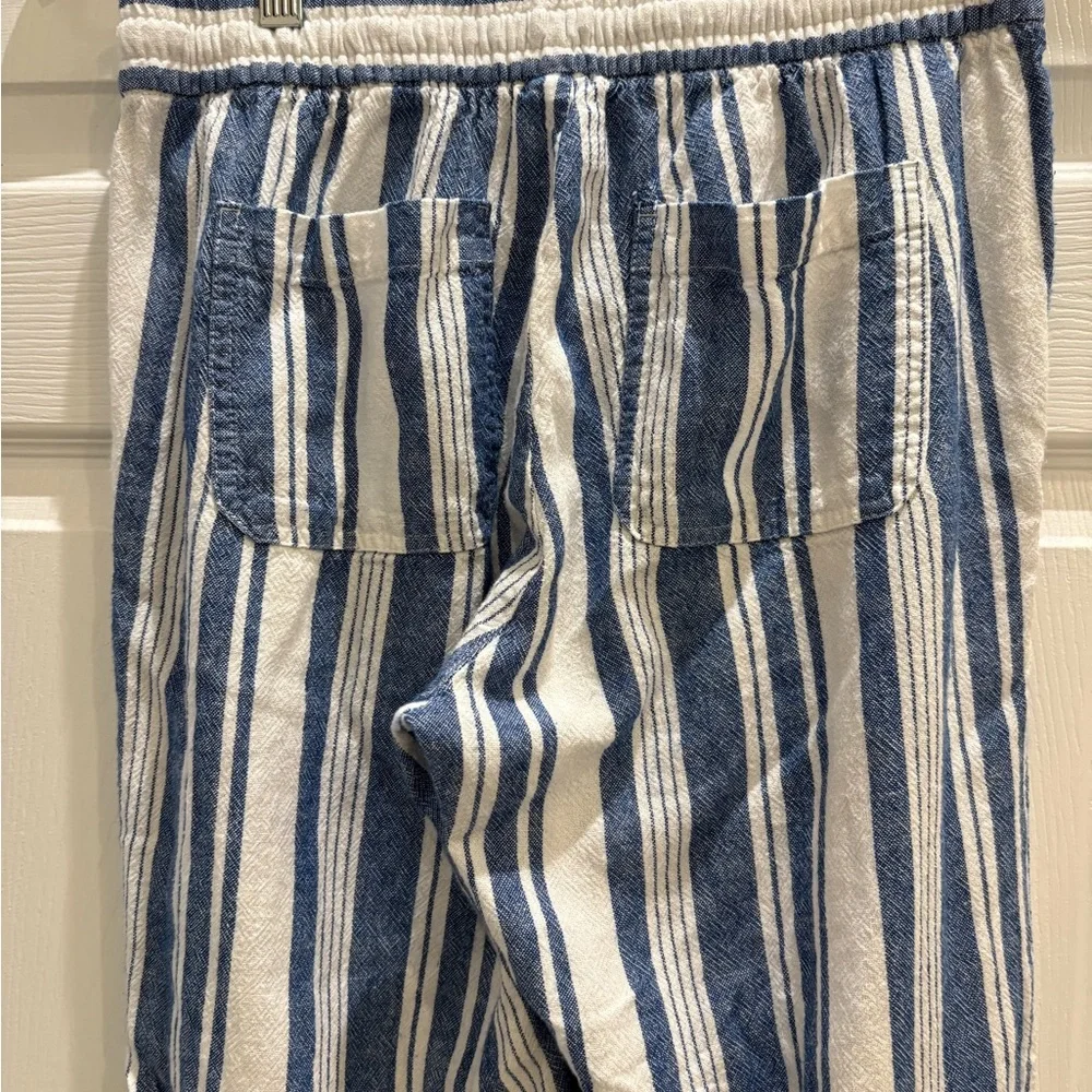 Old Navy linen Striped Blue and White Pants - Picture 8 of 10